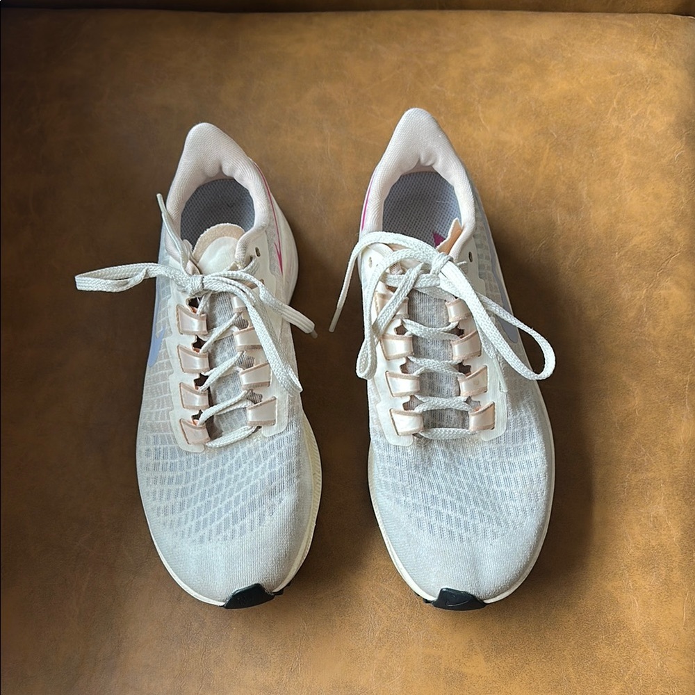 Women's Nike Pegasus 37